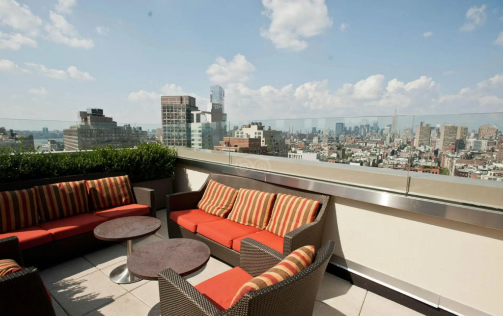 Balcony & Terrace