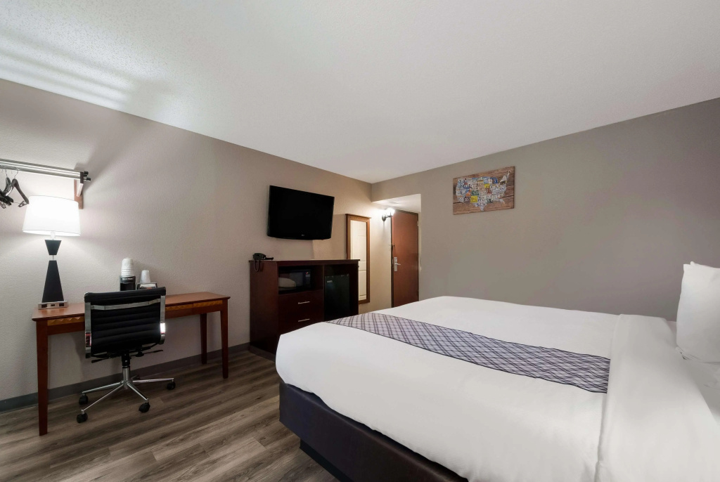 SureStay Plus Hotel by Best Western San Antonio North — 3