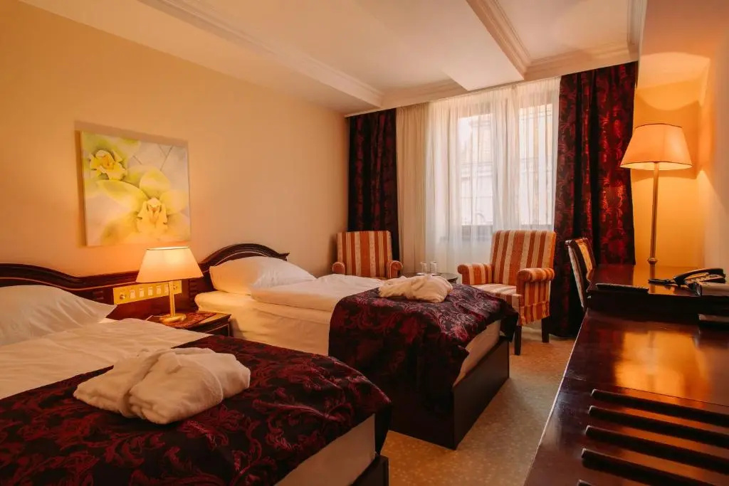 Standard Double room (twin beds)