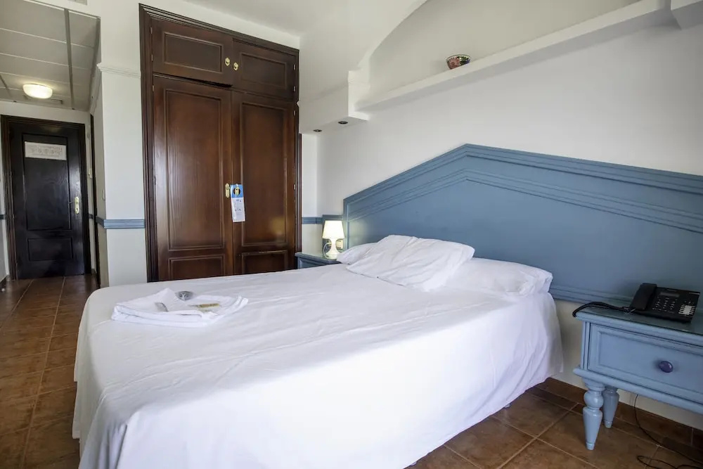 Hotel y Bungalows Balcón de Competa - Chambres