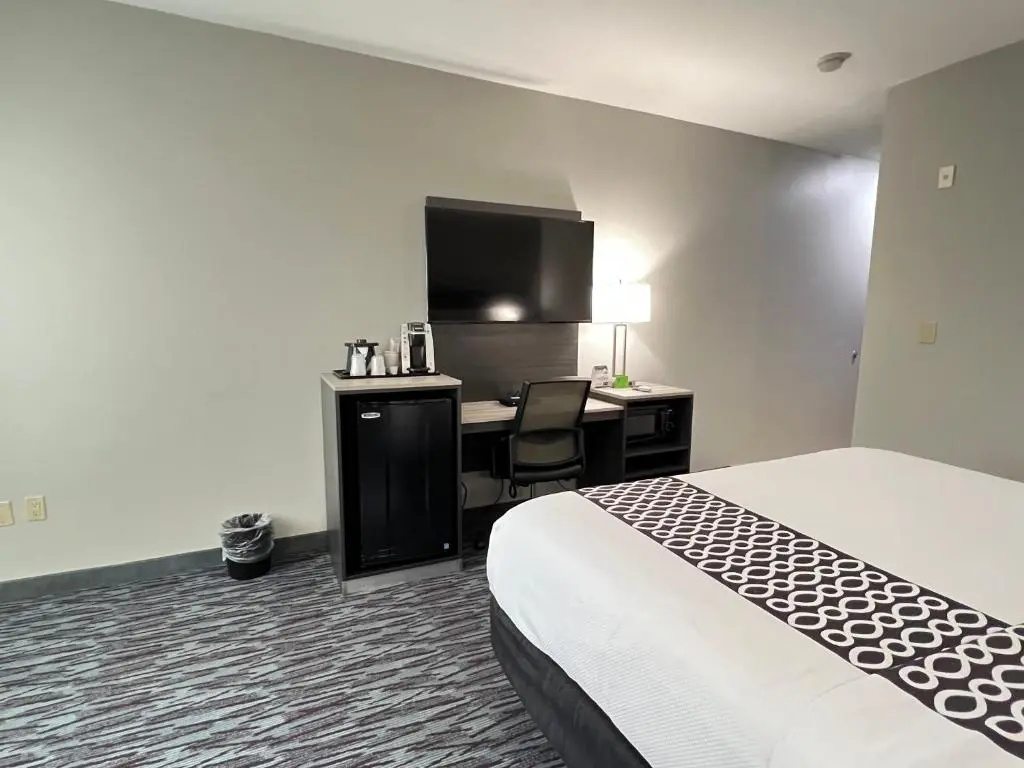 La Quinta Inn & Suites by Wyndham Allen at The Village - Chambres