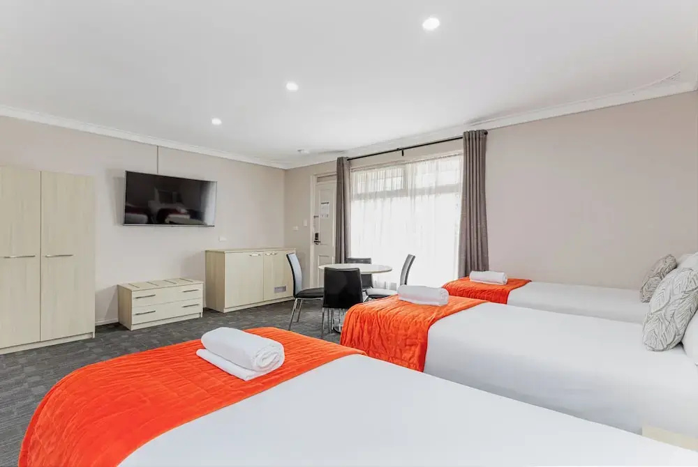 Deluxe Family room