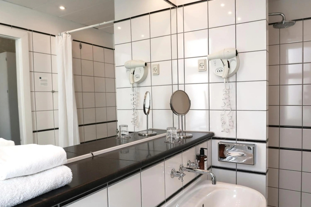 Hotel Alexandra - фото 9