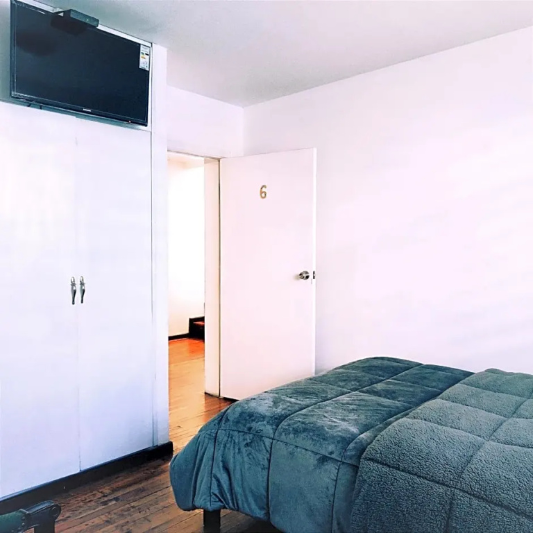 Economy room