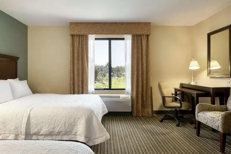 Hampton Inn & Suites Thousand Oaks, CA - Chambres