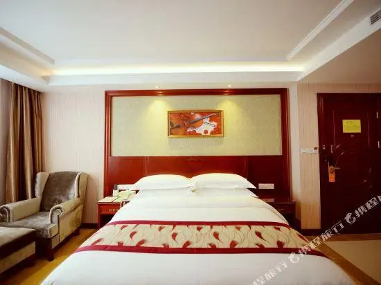 Vienna Hotel Shanghai Hongqiao Hub Jiading New City - Chambres