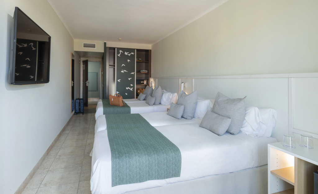 AQUA Hotel Bertran Park - Général