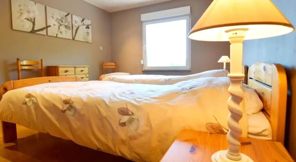 House with 5 Bedrooms in Bertogne, with Wonderful Lake View, Enclosed Garden And Wifi - фото 6