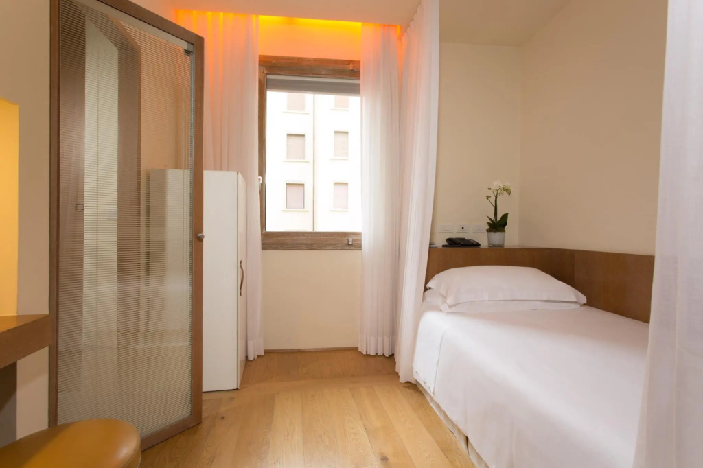Continentale Single room