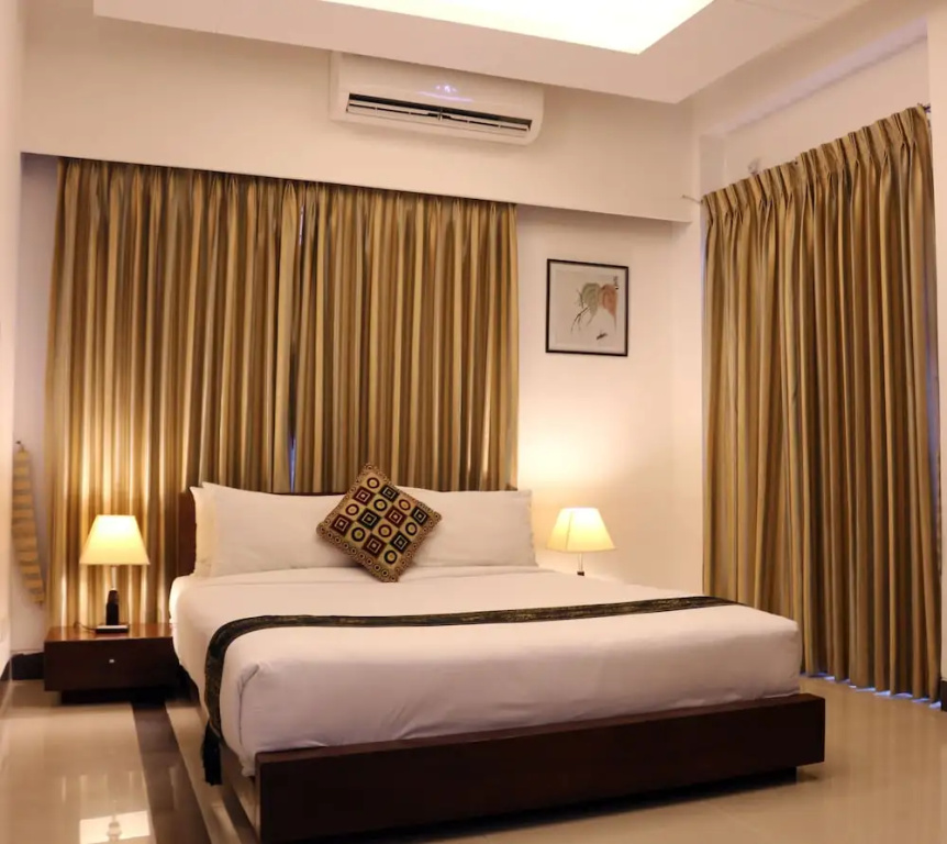 3 Bedrooms Grand Apartment with balcony
