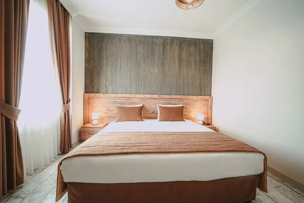 Апартаменты Comfort в Voswos Garage Coffee & Hotel