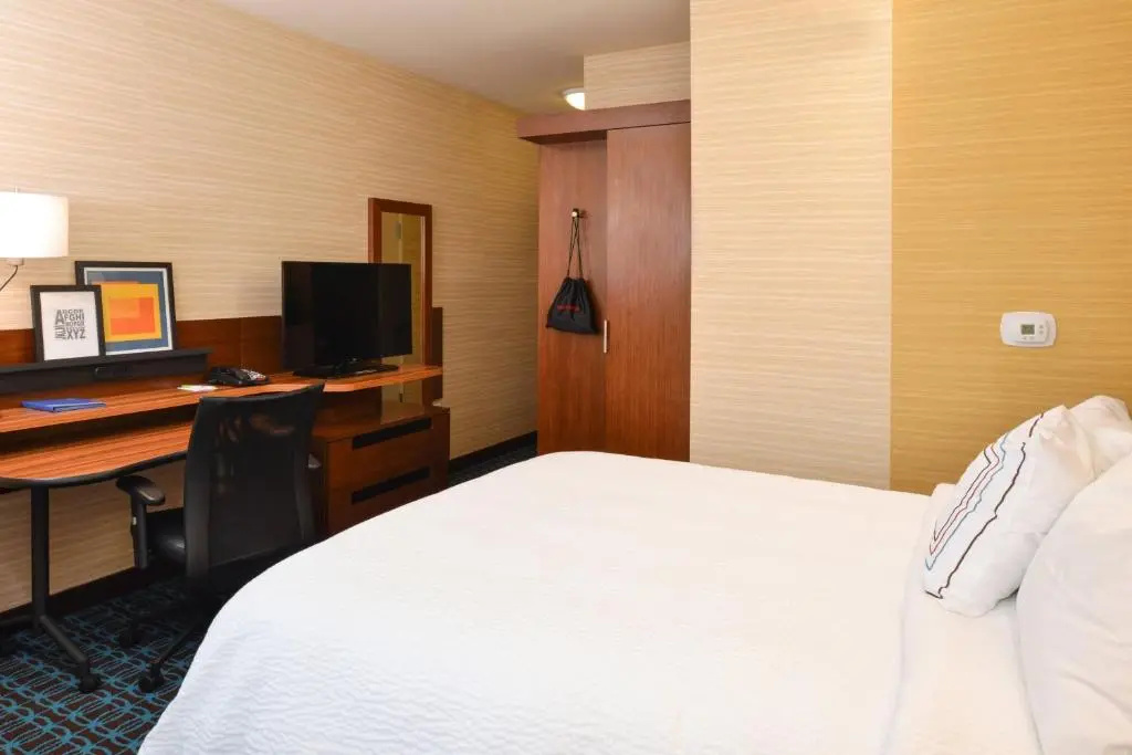 Fairfield Inn & Suites by Marriott Santa Cruz, CA - Chambres