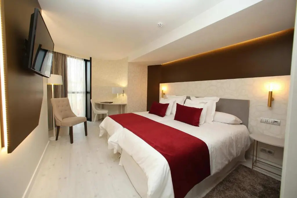 Hotel Cardenal - Chambres