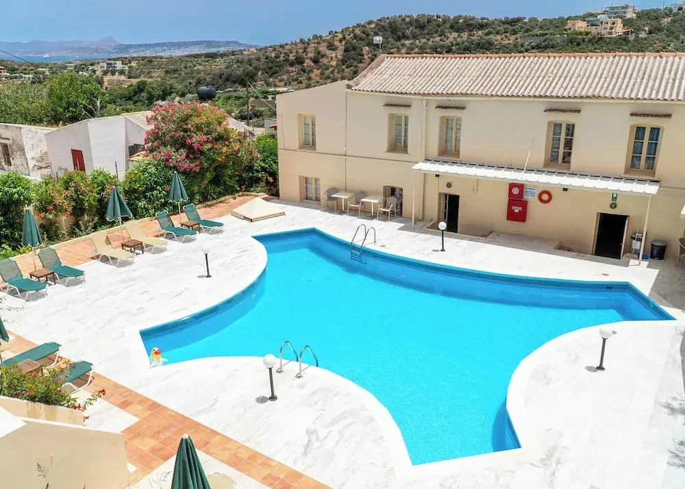 Apartment with sea view