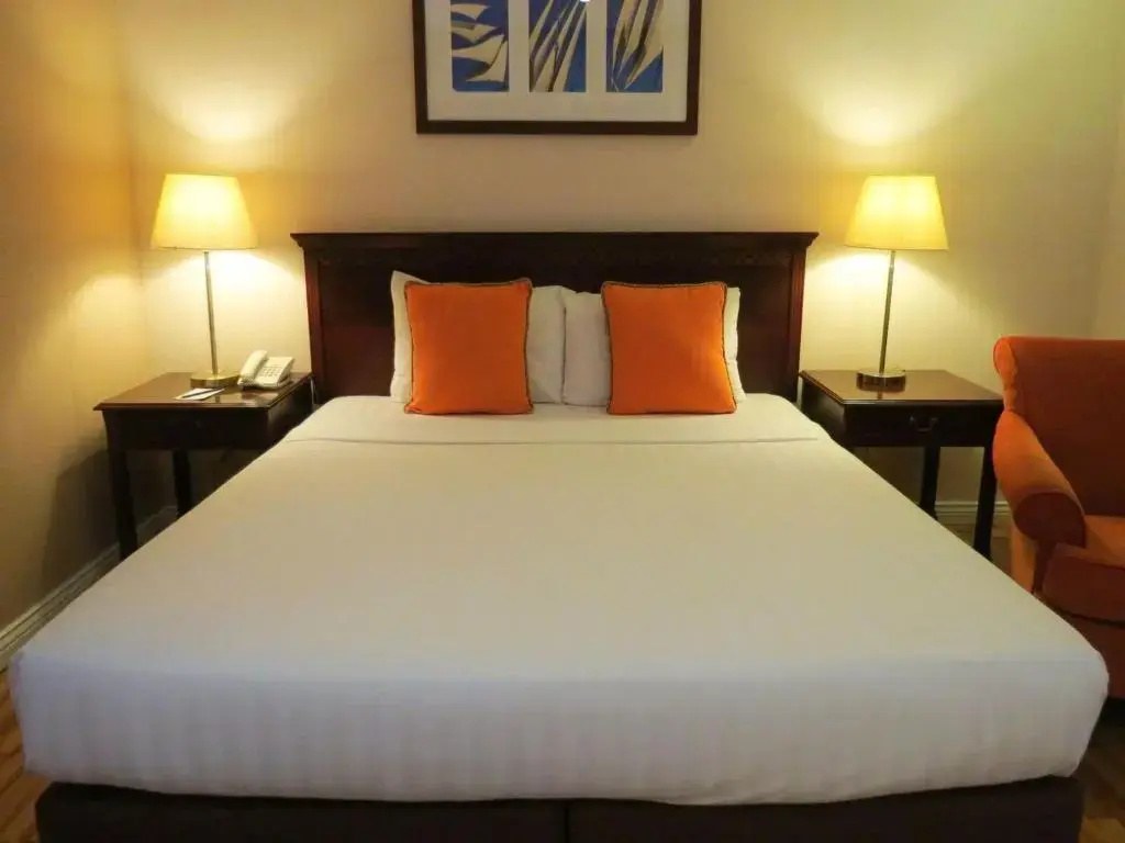 Court Meridian Hotel and Suites - Chambres