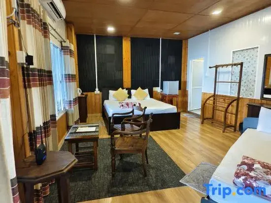 Luxury Triple room