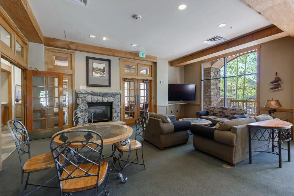 Buffalo Lodge #8329 by Summit County Mountain Retreats