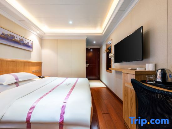 Premium Double room (full double bed)