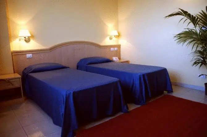 Yacht Marina Hotel - Chambres