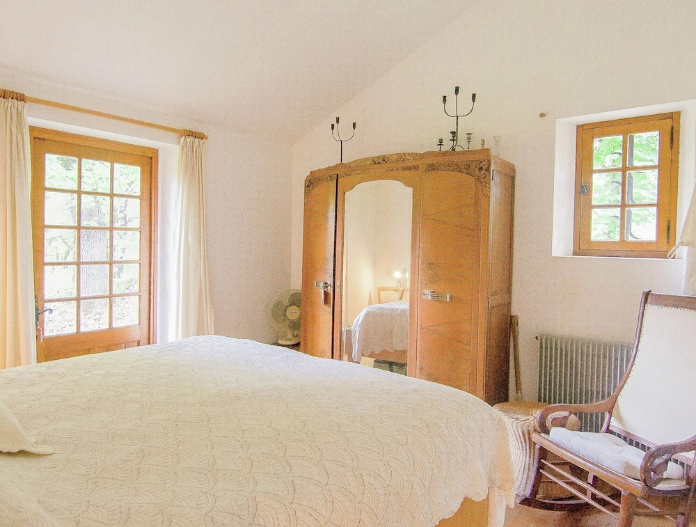 Voir la photo 2 — Hilltop Home With Valley View