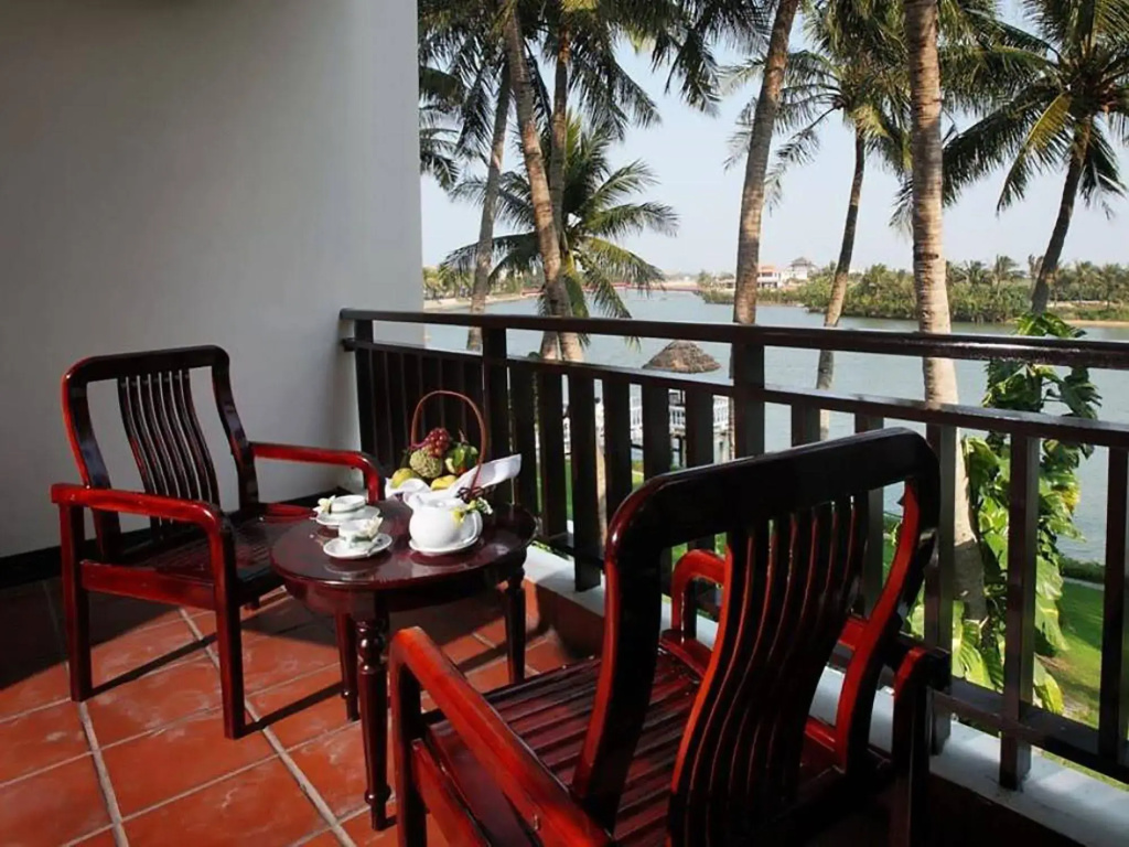 River Beach Resort and Residences - Général
