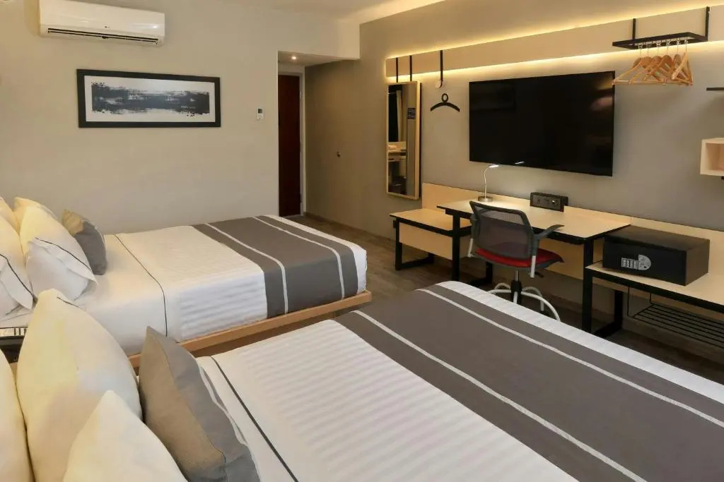 City Express Plus by Marriott Monterrey Galerias - Chambres