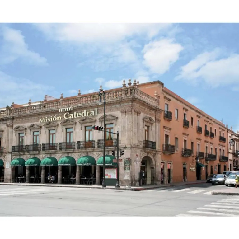 Hotel Misión Catedral Morelia - Chambres