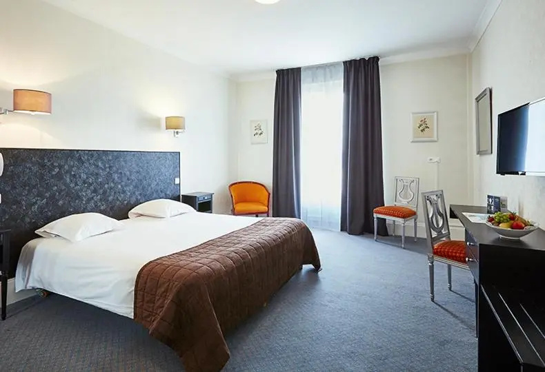 Comfort room