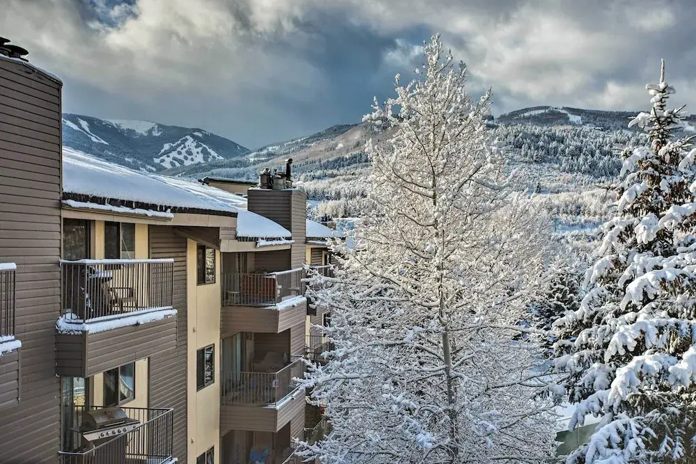 Colorado Escape w/ Pool Access & Mountain Views!
