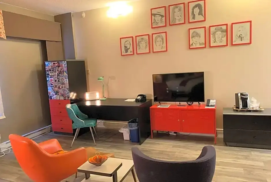 Premier Double Suite (full double bed)