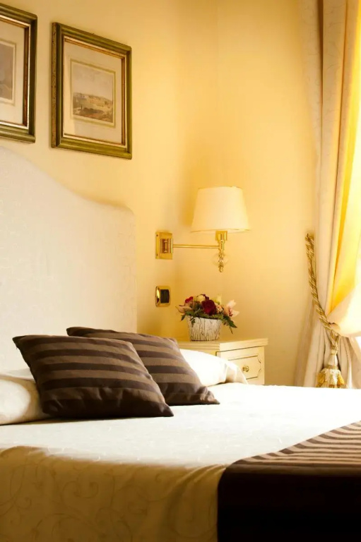 Hotel Jolanda - Chambres