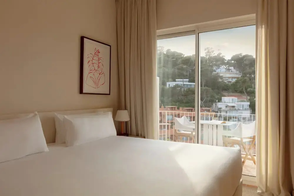 Standard room with balcony