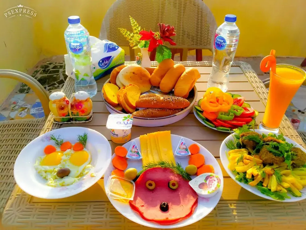 Seven Pyramids Inn - фото 11