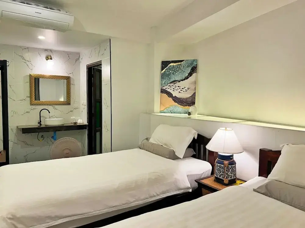Superior Double room (twin beds)