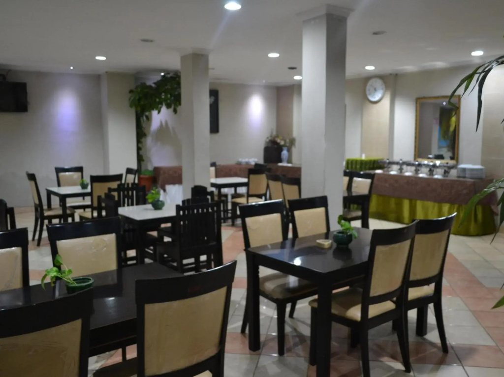 Hotel photo 12