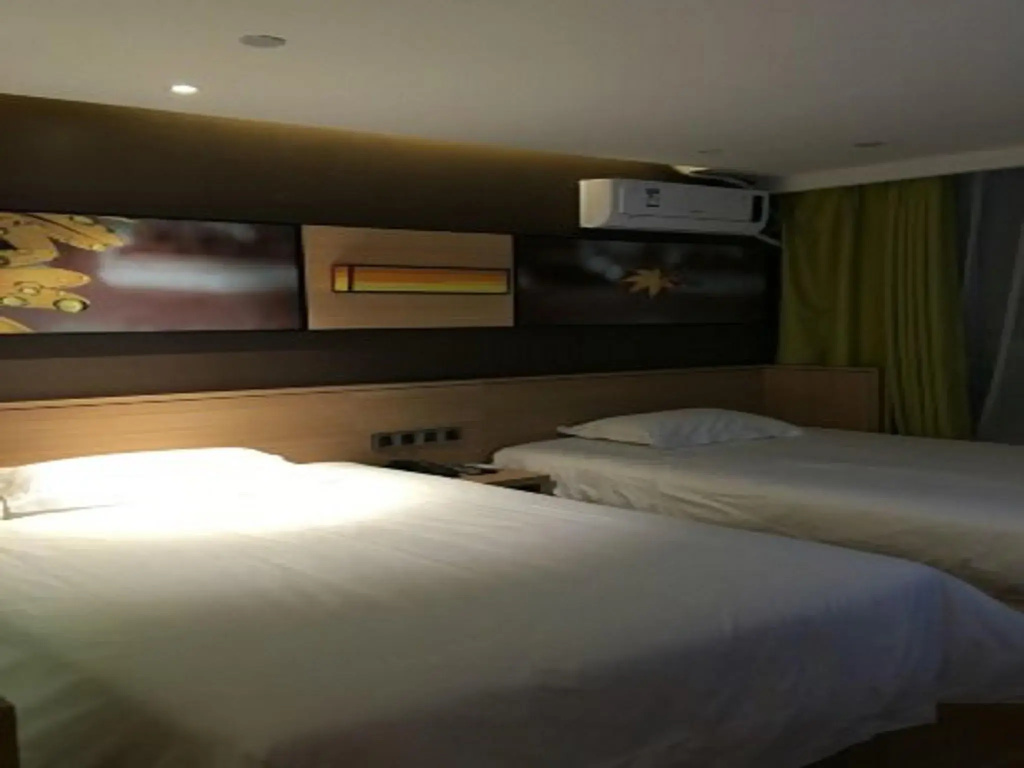 Economy Double room twin beds