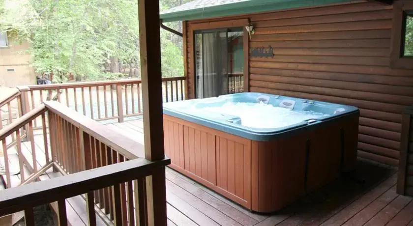 RedAwning Cabin #93R Deer Meadow