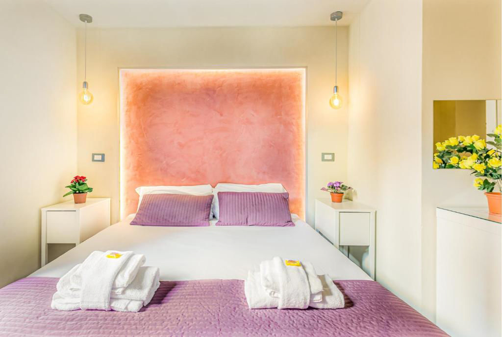Nicole Suite