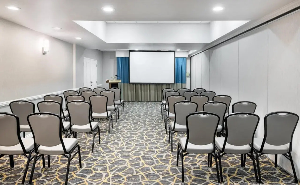 Holiday Inn Fort Lauderdale Airport by IHG - Général