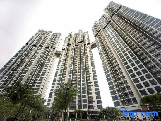 GreenHaven 1BR Pool View 6pax Netflix I Permas CIQ