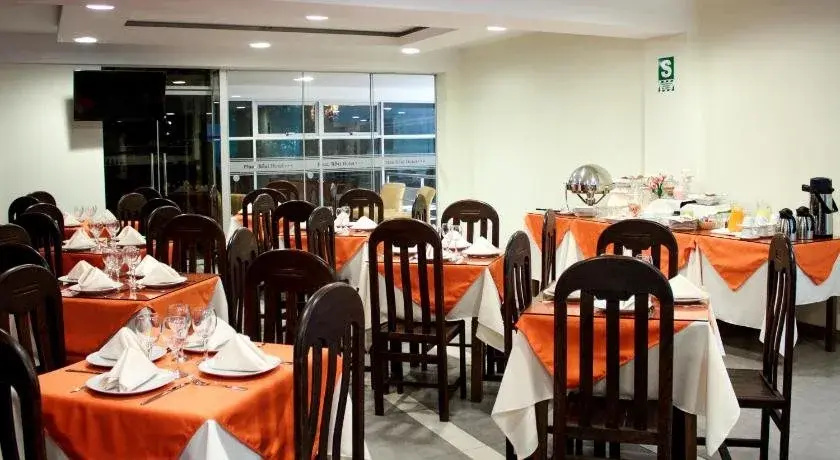 Plaza Real Hotel - Général