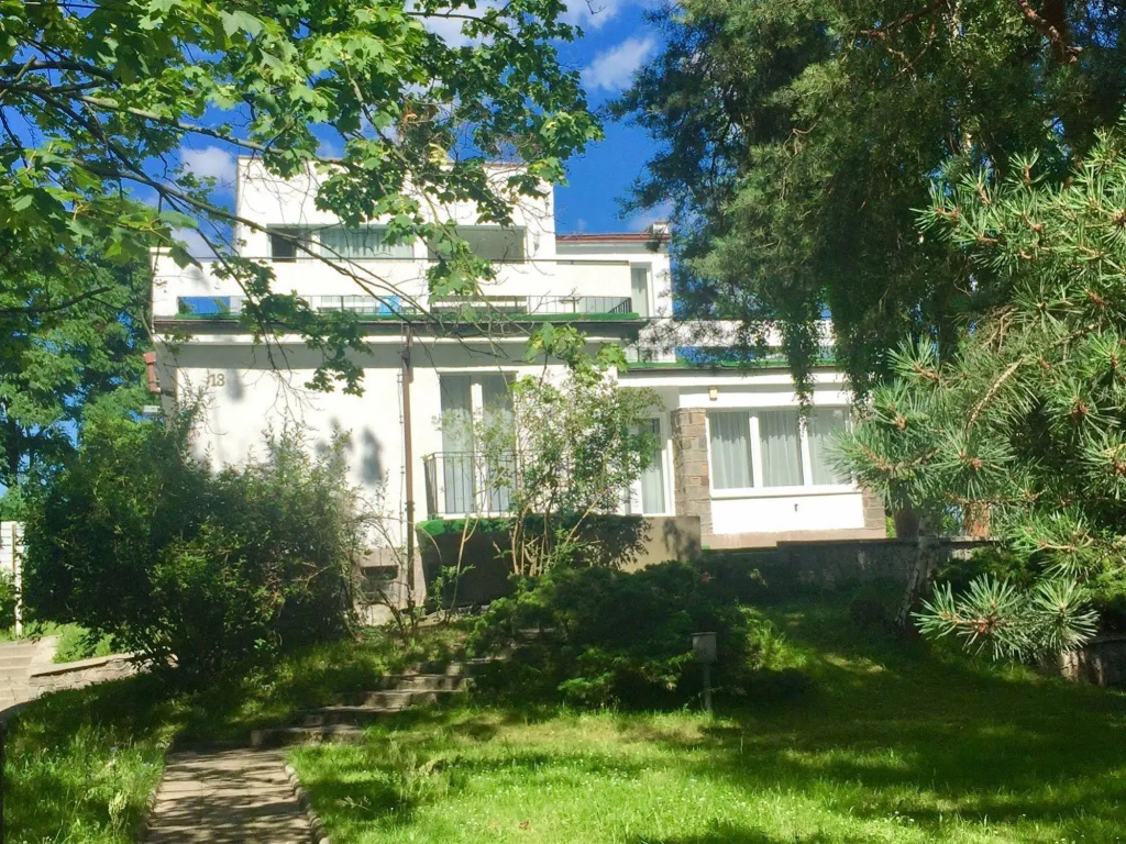 Pomarańczowa Plaża - Général