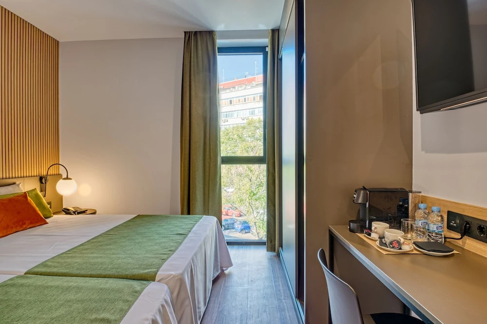 Triple room