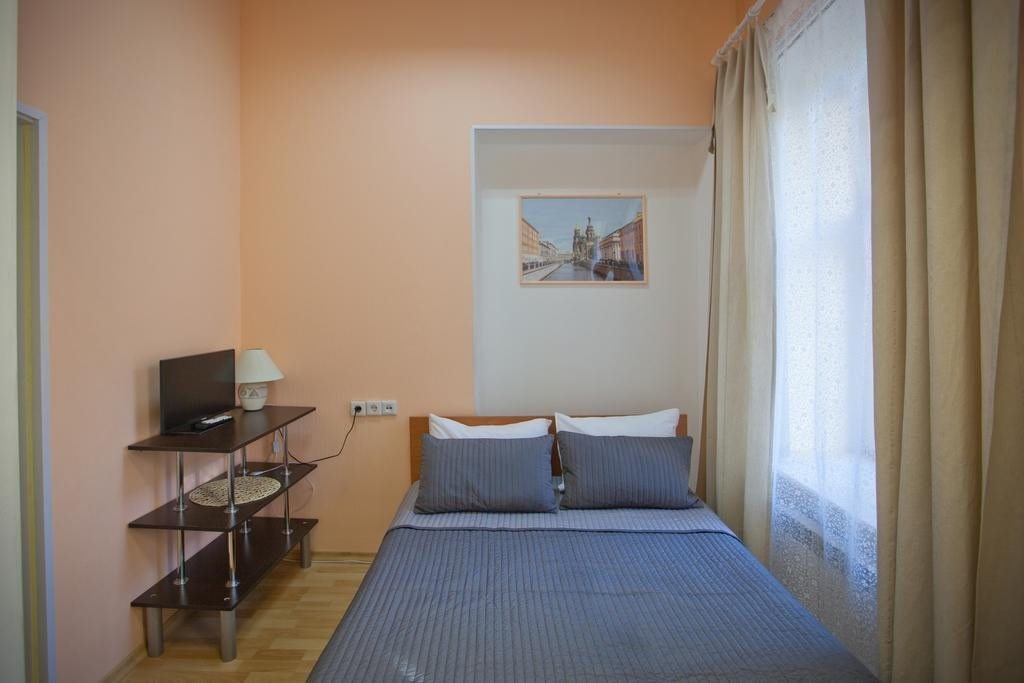 Guest House at Fontanka River Embankment 85 — 5