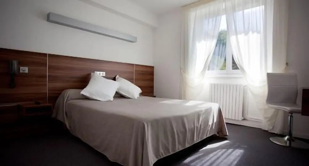 Logis Hotel Restaurant L'Europe - Chambres