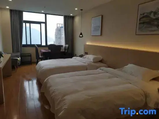 Standard room with view