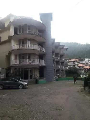 Gagan Resort