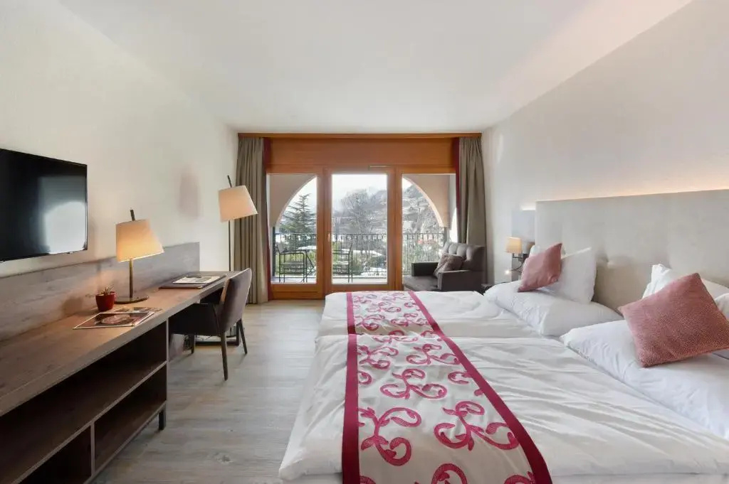 Deluxe Double room (twin beds)