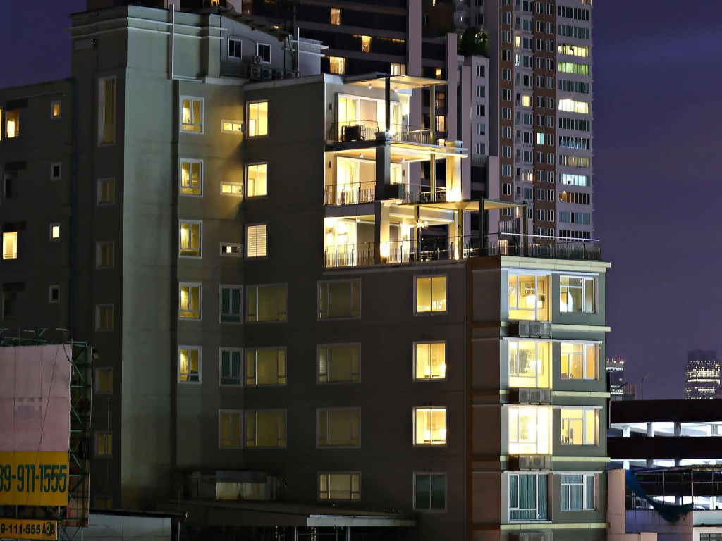 V Residence