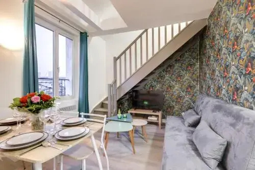 805 Suite Amazing, Luxious Duplex, Door of Paris